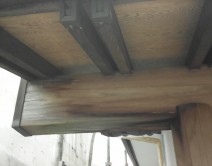 玄関天井木部：キシラデコール仕上げ！邸のBefore（施工前）の様子